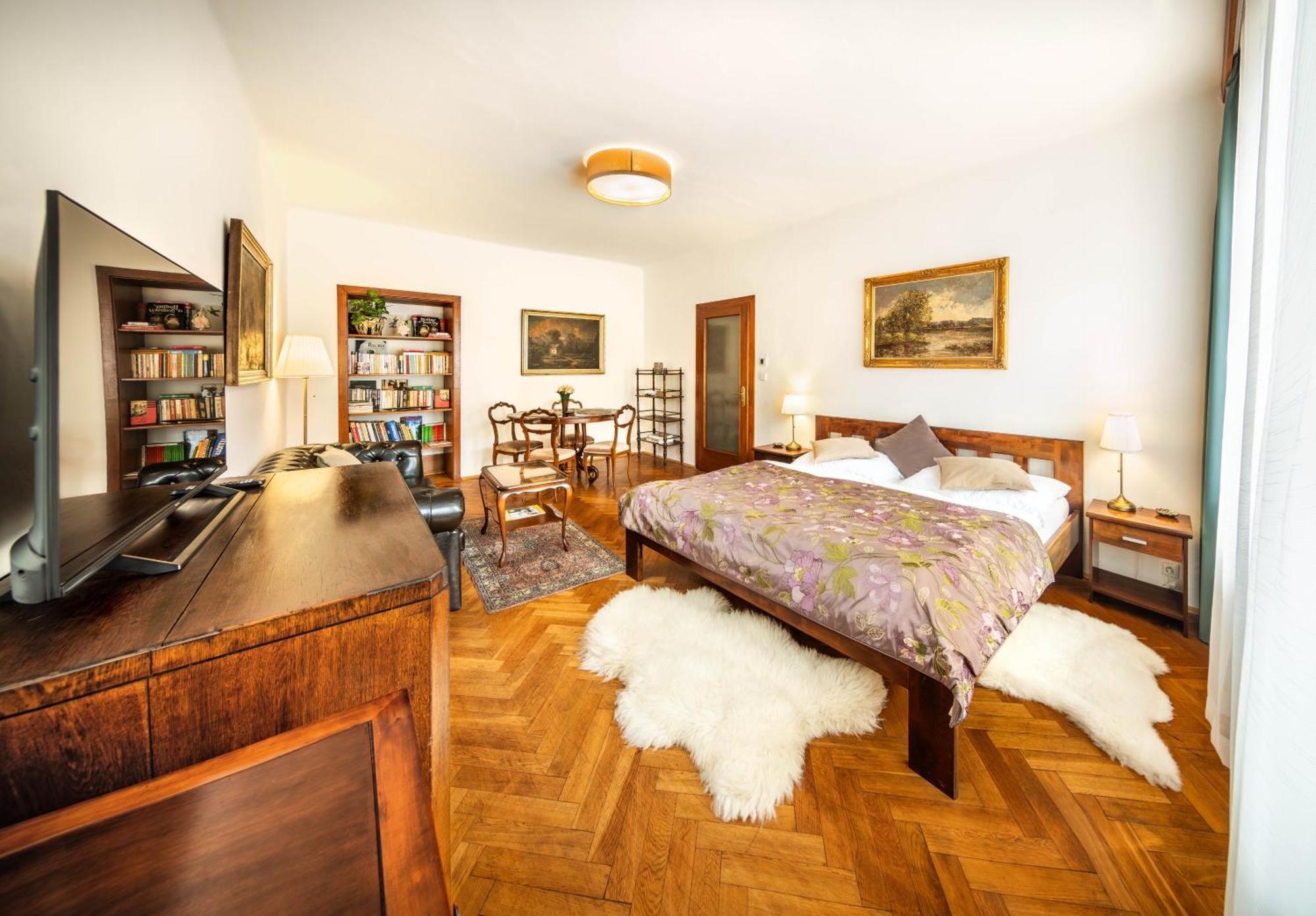 Apartments Dlouha 93 Чески-Крумлов Экстерьер фото